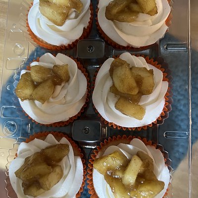Spiced Apple Pie Cupcakes