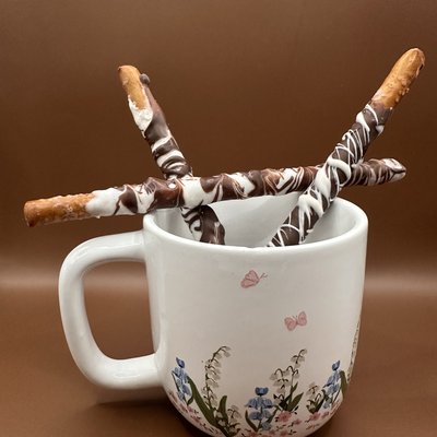 White/Milk Chocolate Pretzel Rods 