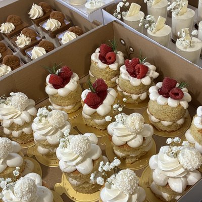 Mini Cakes 