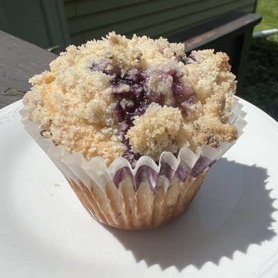 Blueberry Crumble Muffins On