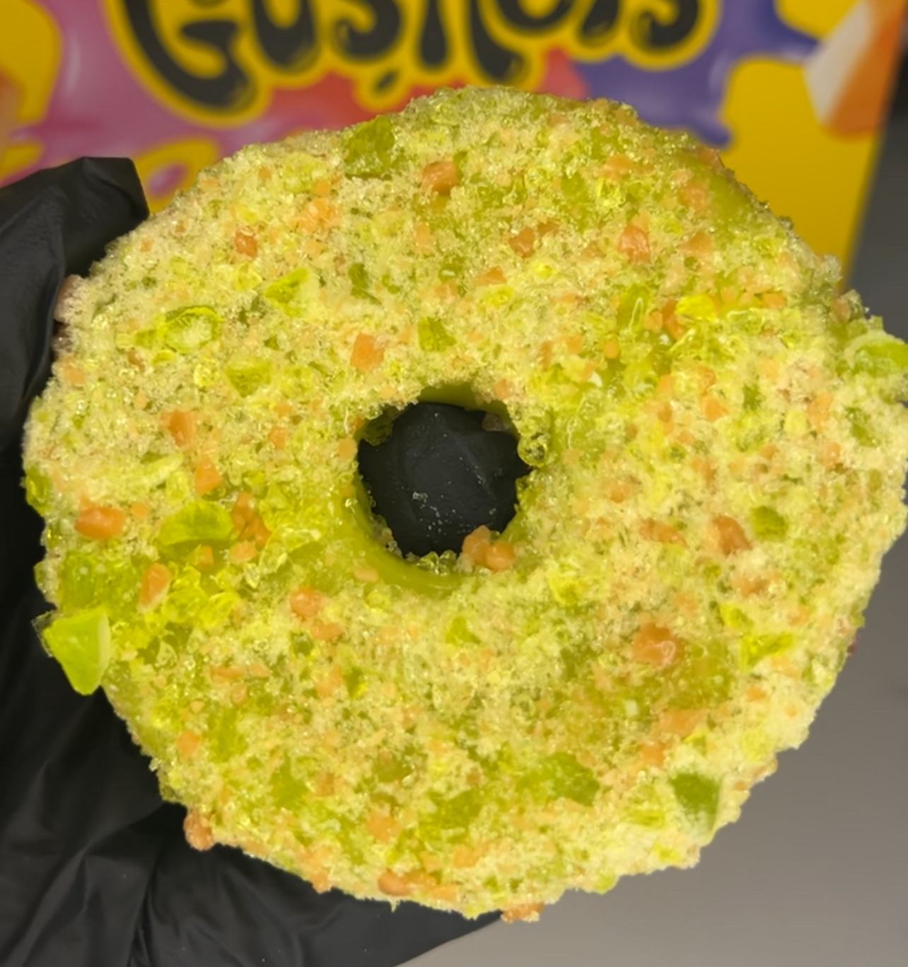 Add Pineapple To Tray