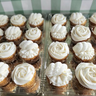 Cupcakes (24ct)