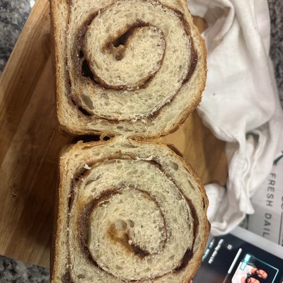 Cinnamon swirl Sandwich loaf 