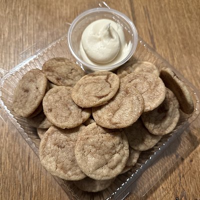 Cinnamon Roll (large)