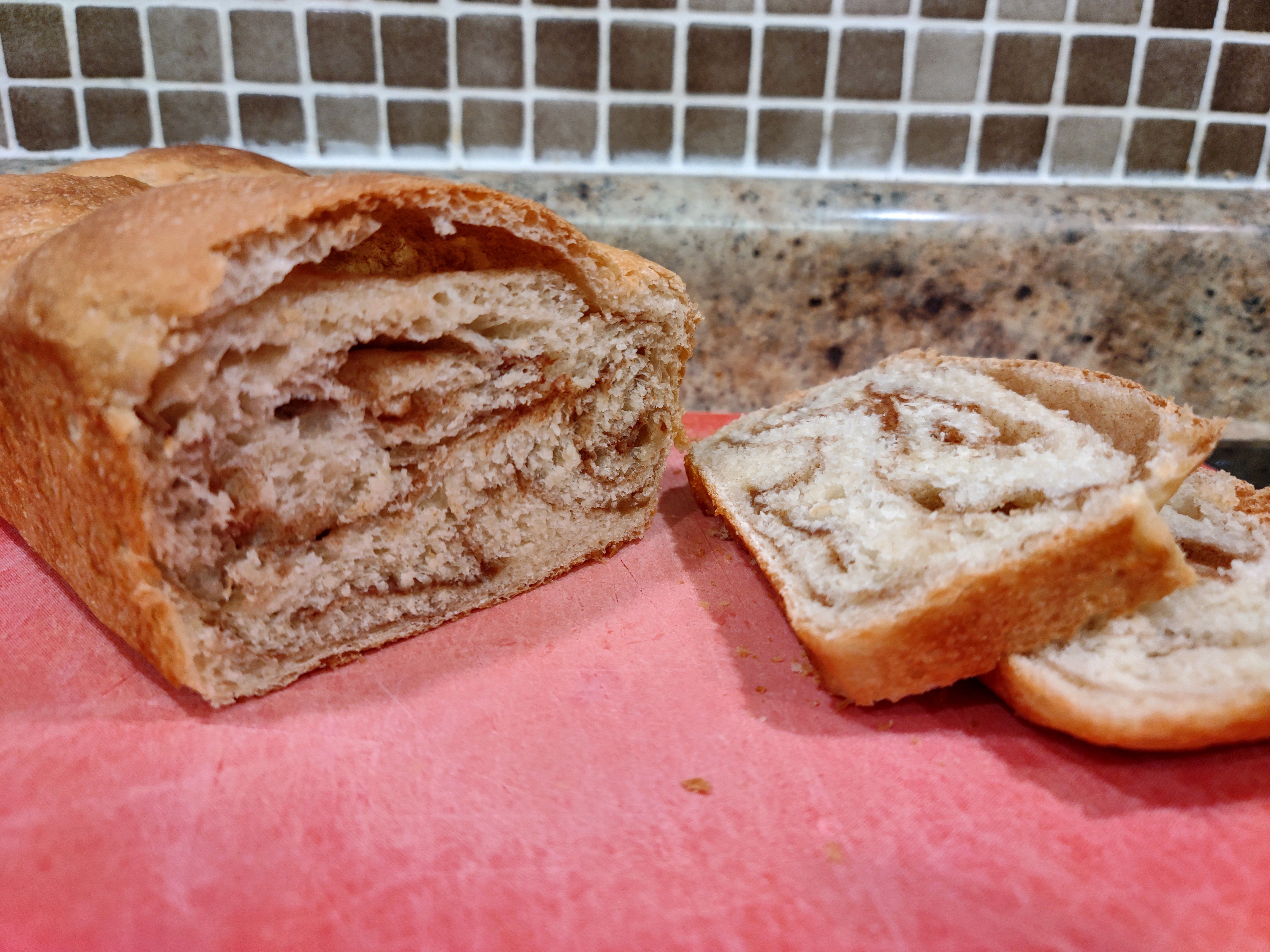 Cinnamon Swirl Sourdough Bread 