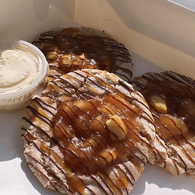 Cinnamon  Caramel Apple