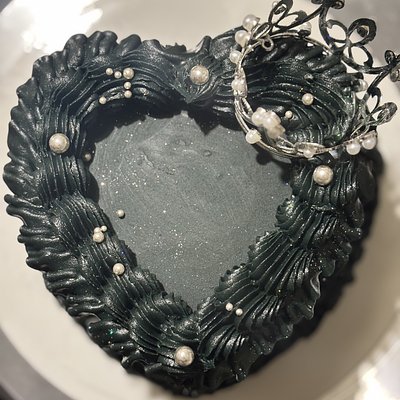 6" heart cake 2 layers