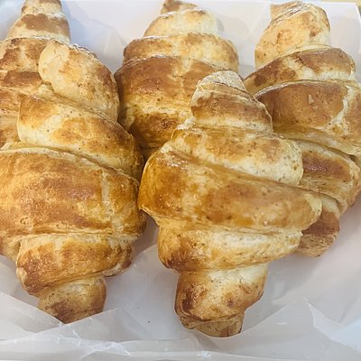 Gluten-free/Dairy-free Croissant 