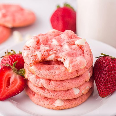 Strawberry Cookie 
