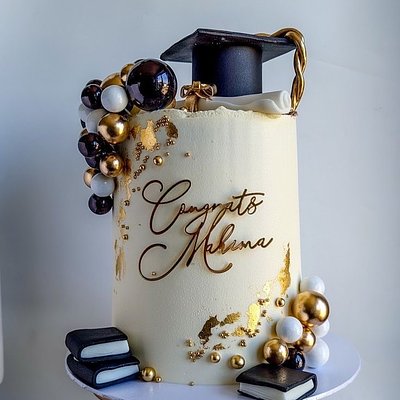 Graduation Cake