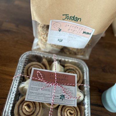 Soudough Cinnamon Rolls (5) W/ Homemade Icing