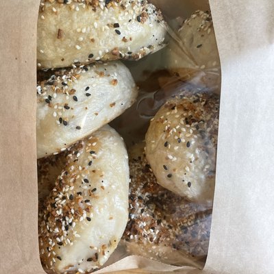 Sourdough Everything Bagels
