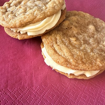 Oatmeal Cream Pies