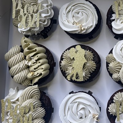 Dozen Custom Cupcakes