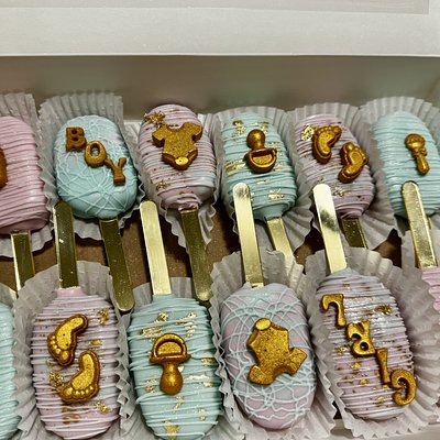 Mini Cakesicles By The Dozen