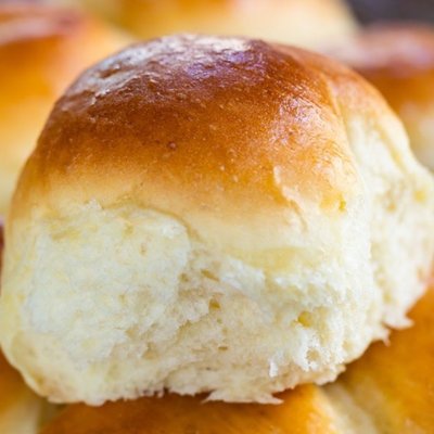 1 Dozen Dinner Rolls