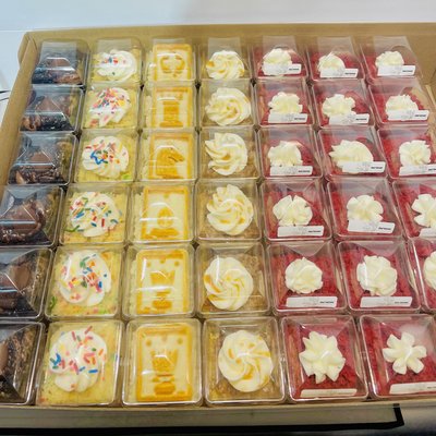 Shooters: Cake, Cheesecake, Fruit Parfait