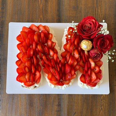 Pavlova De Números O Letra  Pequeña/Number or Small Print Pavlova (10 A 14 Porciones)