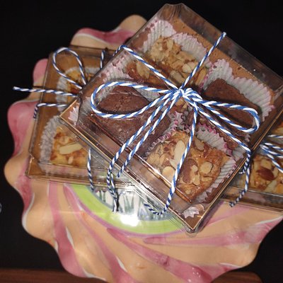 Brownies & Bars - Dozen