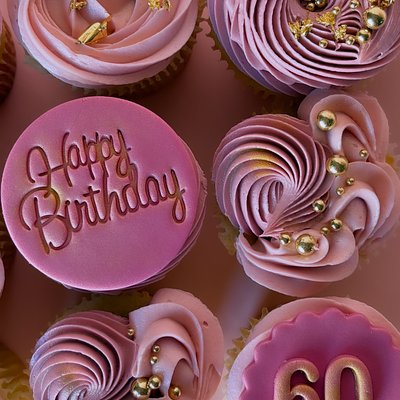 Custom Decorated Cupcakes