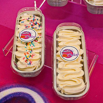 Funfetti (½Dozen)