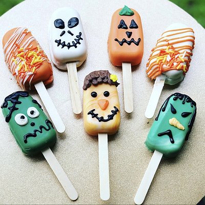 Custom Cakesickles