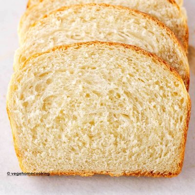 Honey Buttermilk Sandwich Bread