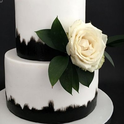 2 Tiered Cakes