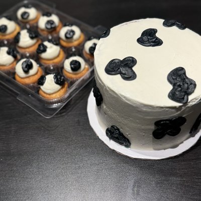 First Birthday Combo (6 Inch Smash Cake + 18 Cupcakes)