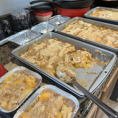 Single Peach Cobbler 
