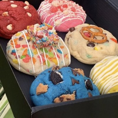 Cookie Dozen