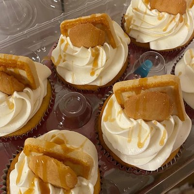Nana Pudding Cupcakes 