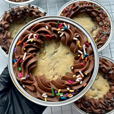 Individual Chocolate Chip Cookie Cakes