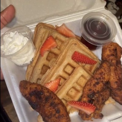 Chicken N Waffles