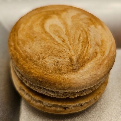 Mocha Macaron