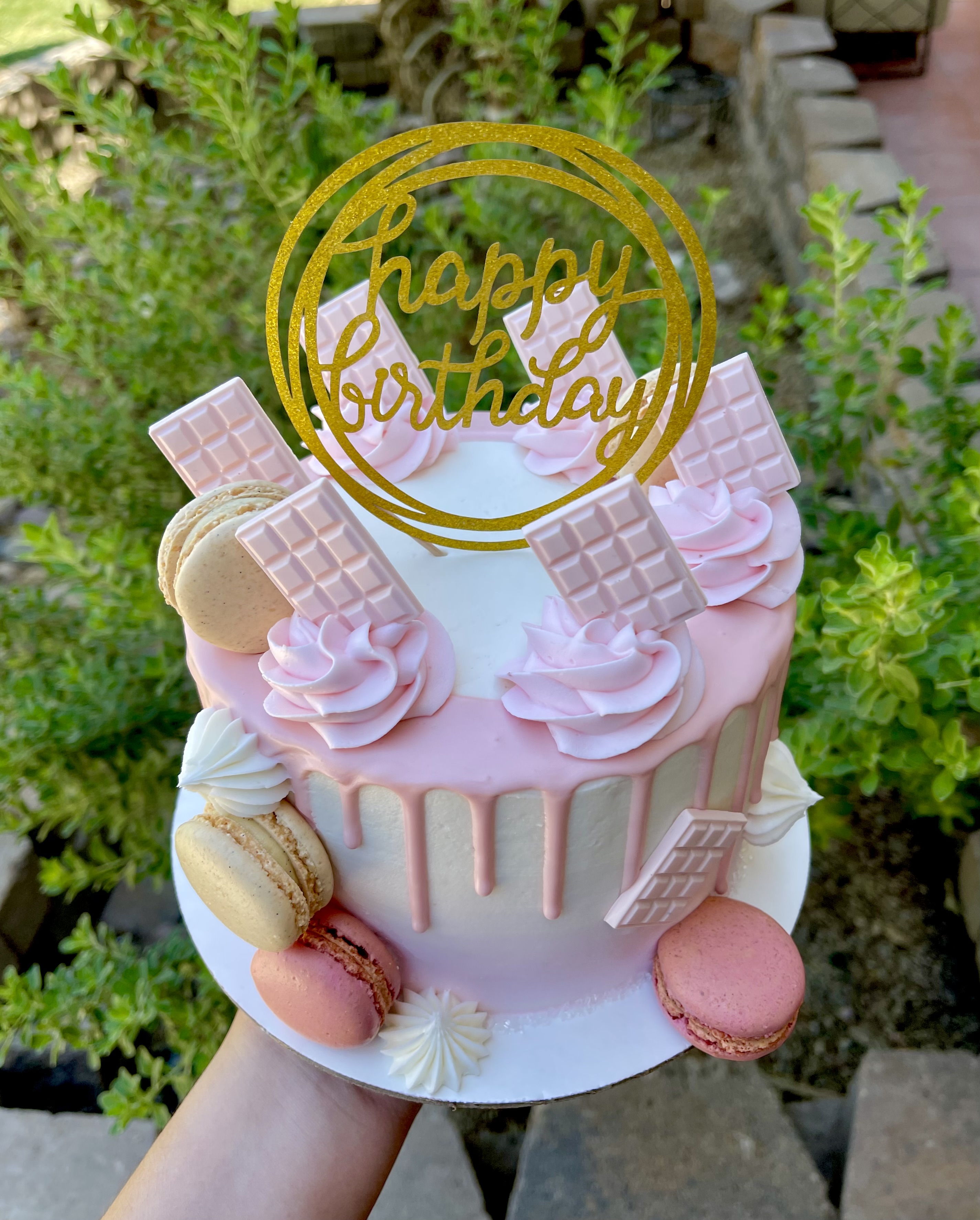 6” Round Cake