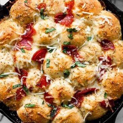 Pull Apart Pizza Rolls