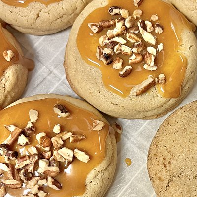 Pecan Caramel Apple Cookies 