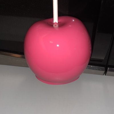 Single Classic Candy Apple