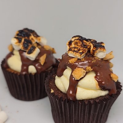 S'mores Cupcakes🍫🔥🧁