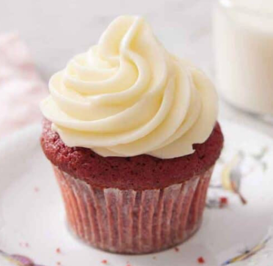 Red Velvet Cupcake With Cream Cheese Frosting 