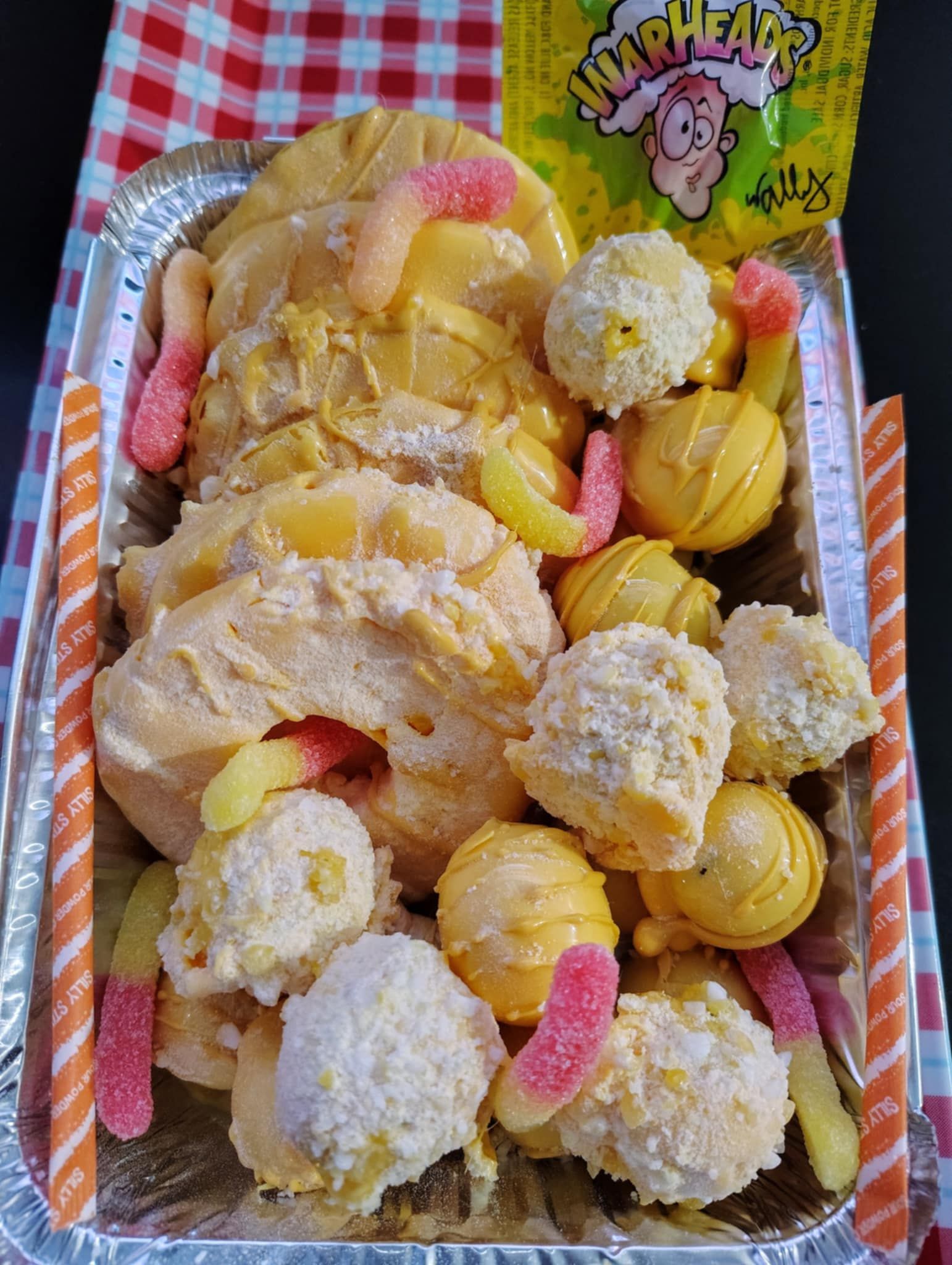 Tropical Bites & Grape Delights 