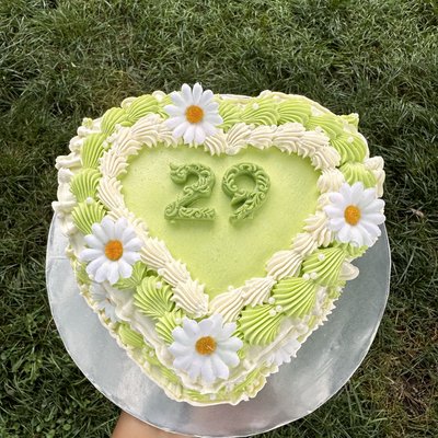 6” Vintage 2 Layer Heart Cake 