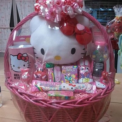 Hello Kity Easter Basket