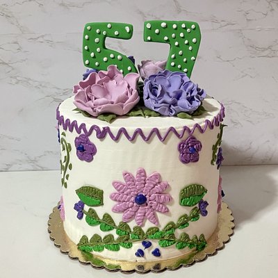 Custom Cakes