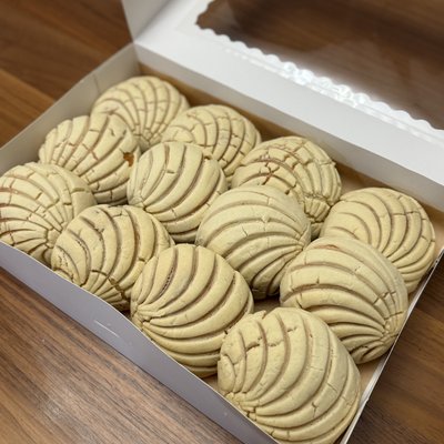 Conchas (No Filling) (dozen)