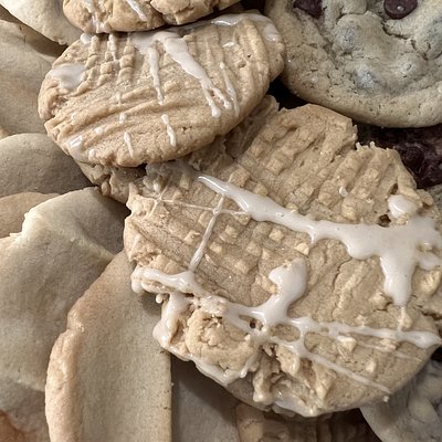 Peanut Butter Cookies (Dozen)