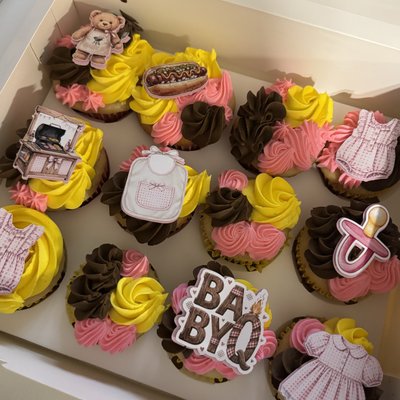Cupcakes Starting At $42 Per Dozen 