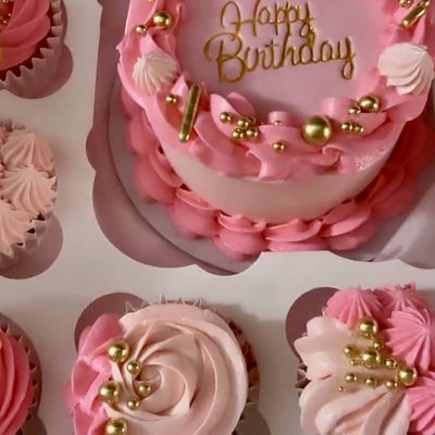 Custom Bento Cake Box