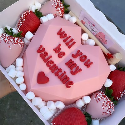 Basic Breakable Heart Box